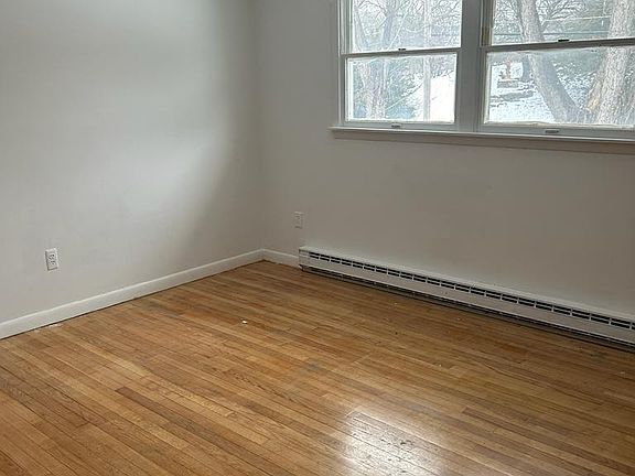 5th image of 6 Malden Ave #6B
