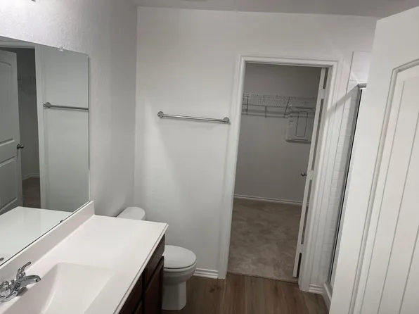 6806 Prue Rd #38, San Antonio, TX 78240