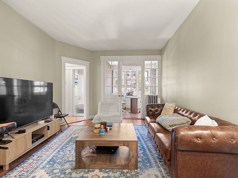 1st image of 90 Bynner St APT 4