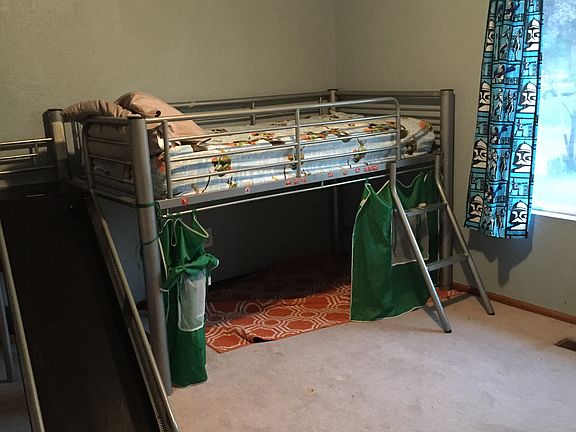 1st bedroom now