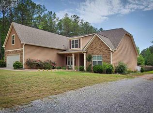 318 Potts Rd, Newnan, GA 30263