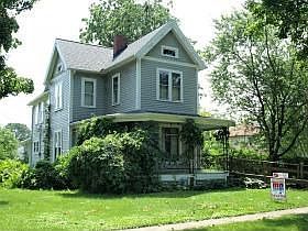 1st image of 107 Orange St