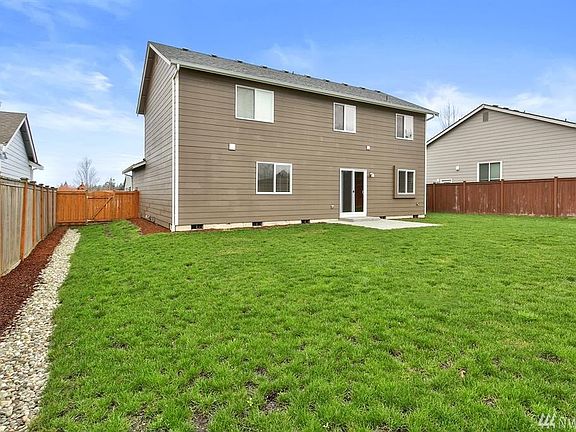 4th image of 28813 Station Dr NW