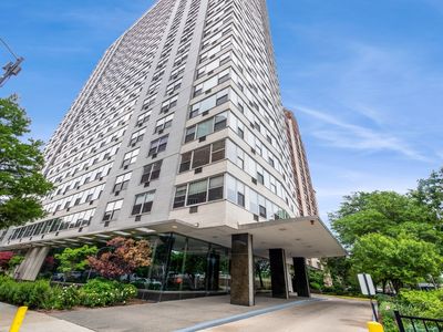 3900 N Lake Shore Dr APT 4F, Chicago, IL, 60613