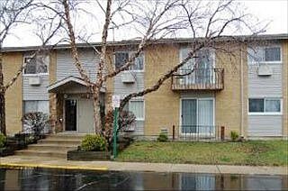 5th image of 8828 N Leslie Ln APT 1D