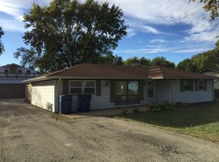 2411 Meridian Dr, Joliet, IL 60431