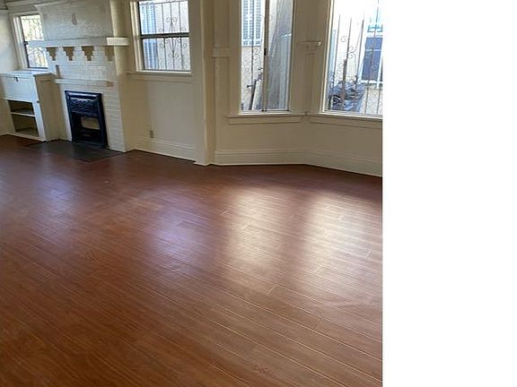 4th image of 1634 W 50th St