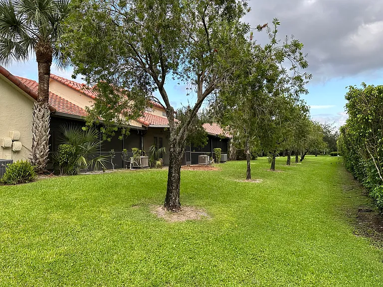 10300 Hidden Springs Ct — Photo 49