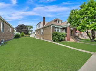 2718 Kenilworth Ave, Berwyn, IL 60402