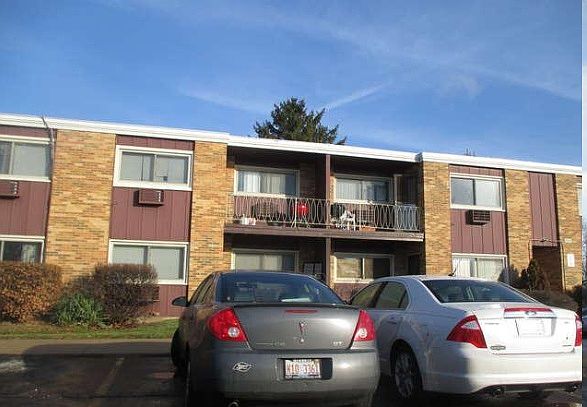 1st image of 1320B Lore Ln APT 215