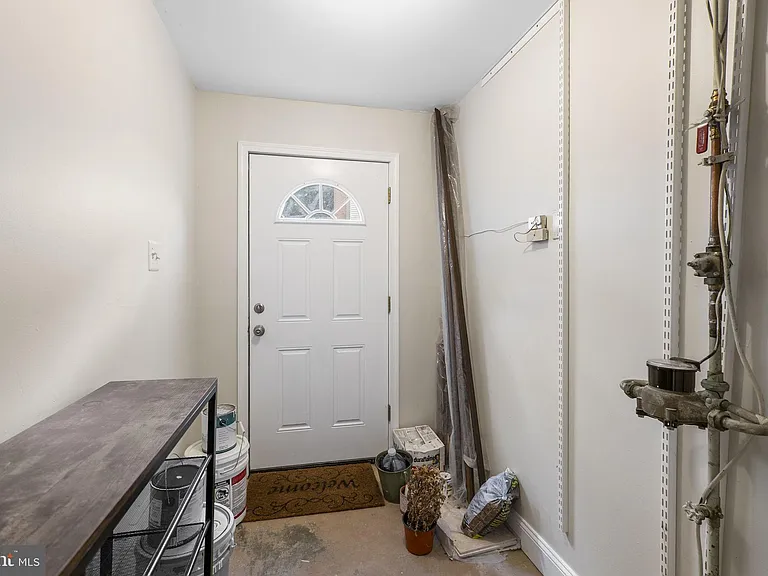 124 Barnsfield Ct #216 — Photo 28