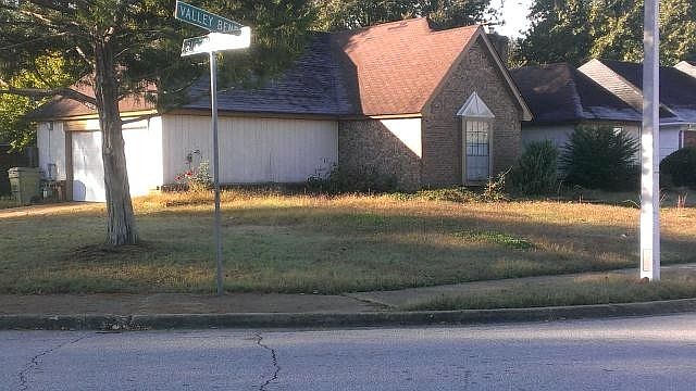 2nd image of 6753 Valley Bend Dr