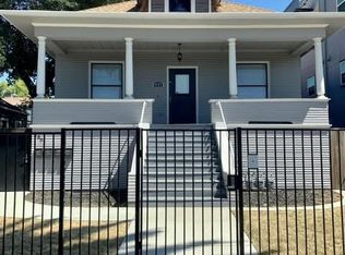2809 Q St, Sacramento, CA 95816