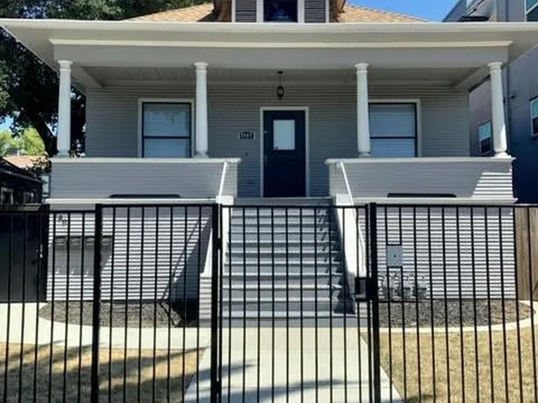 2809 Q St, Sacramento, CA 95816