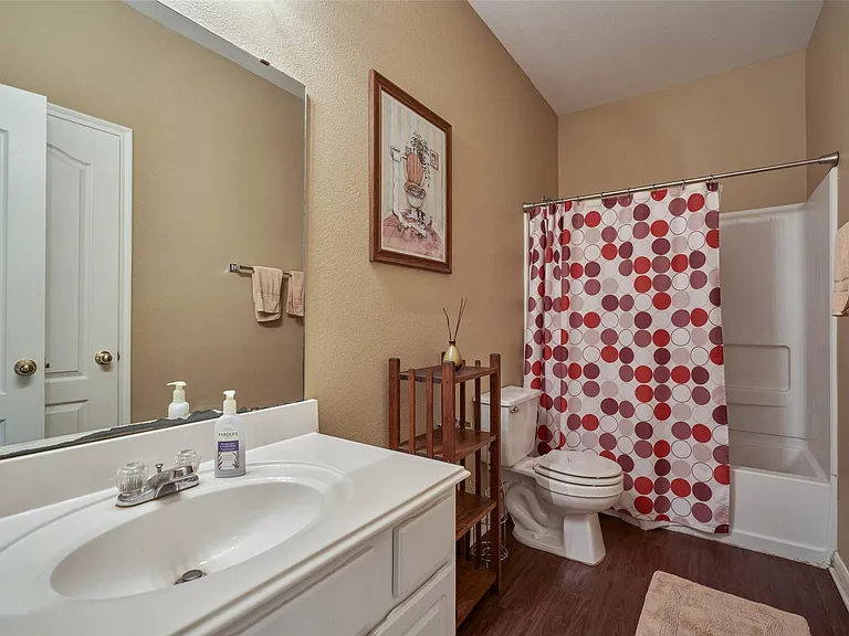 6214 Channelbrook Ln — Photo 24