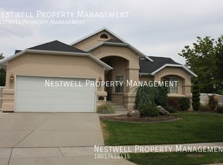 2370 W Country Bend Dr, South Jordan, UT 84095