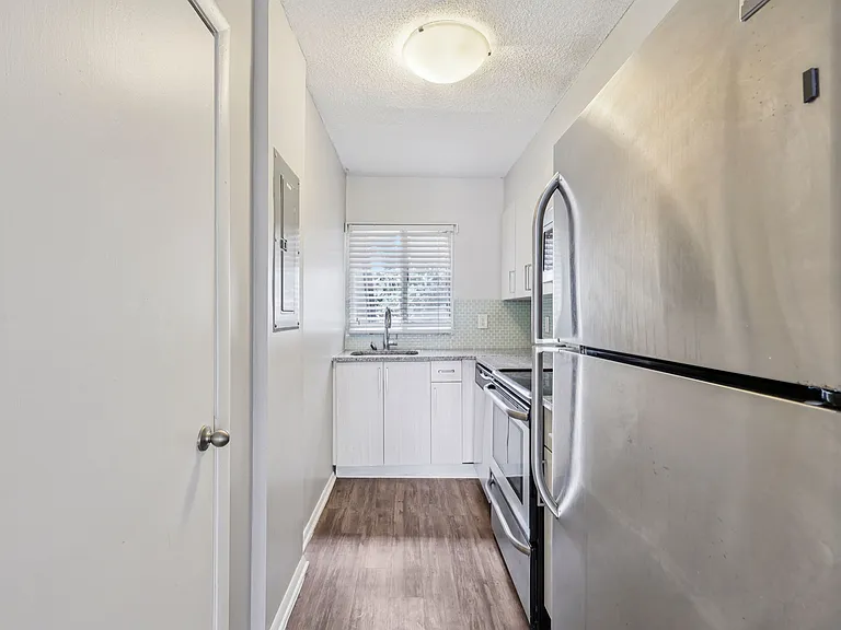 The Avery — Photo 32