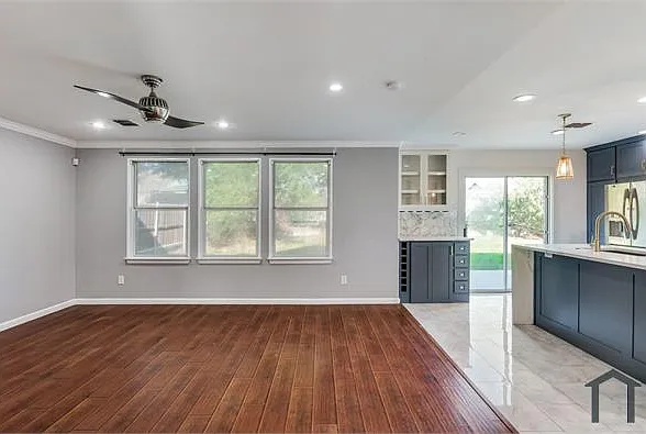 320 Mesa Verde Way — Photo 13