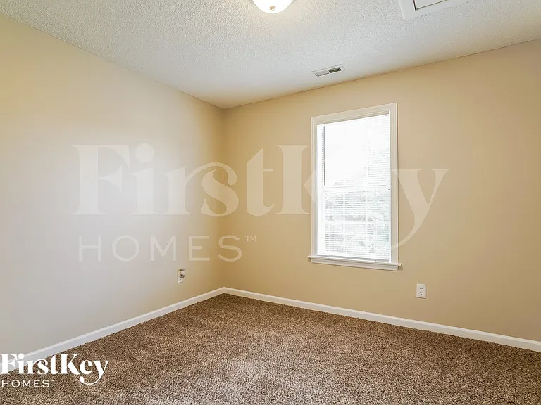 408 Indian Hill Rd — Photo 11