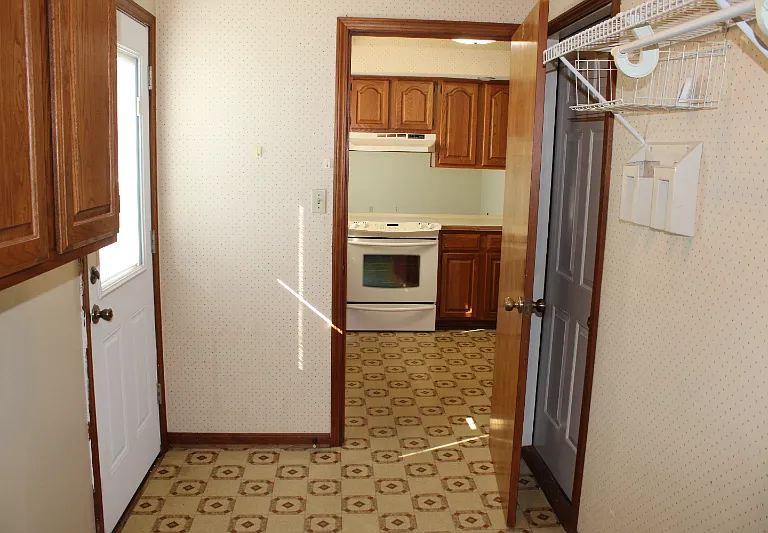 1701 Southfield Rd — Photo 5