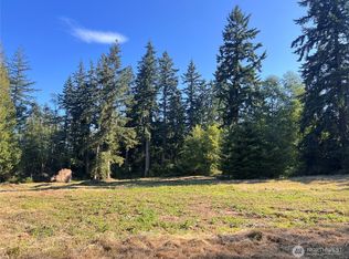 22658 State Route 525, Greenbank, WA 98253