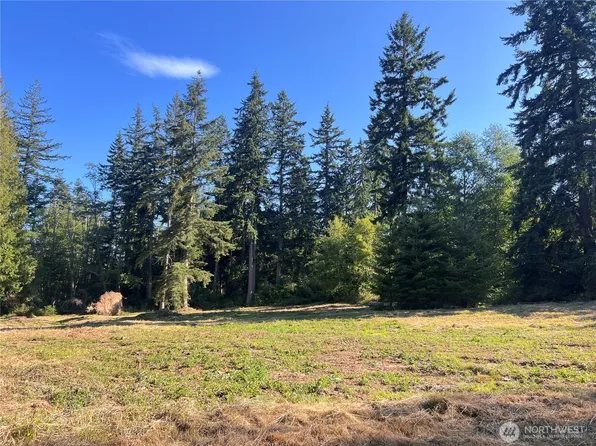 22658 SR 525, Greenbank, WA 98253