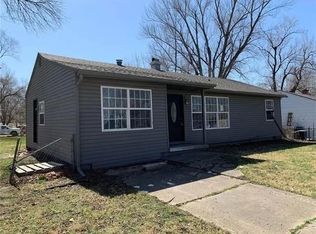 6207 E 147th Ter, Grandview, MO 64030