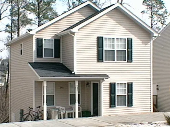 2401 Laurel Falls Ln, Raleigh, NC 27603