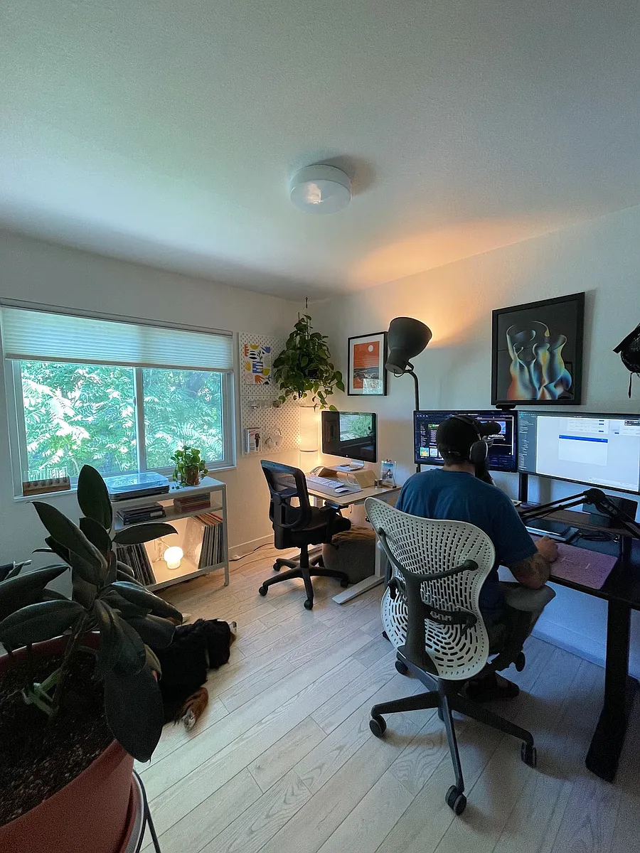 Building Photo - 1719 Canyon Blvd #3