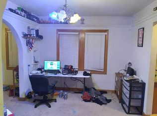 4060 3rd St, Wayne, MI 48184