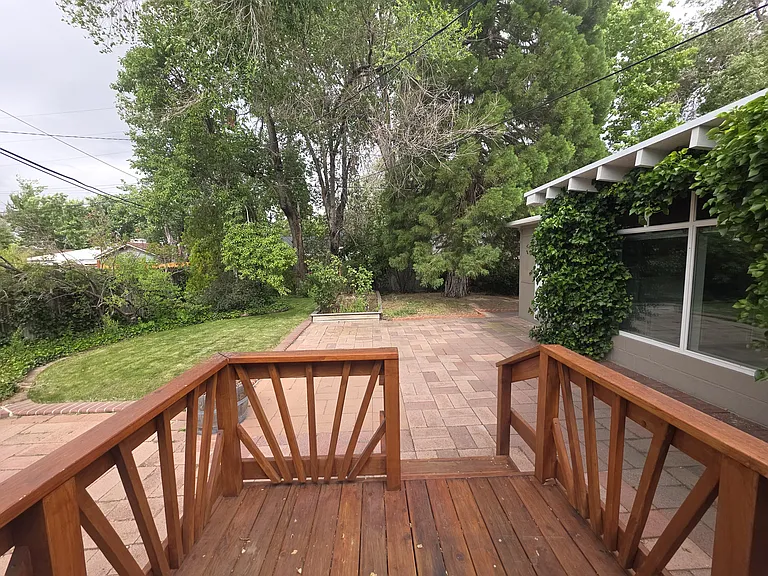 1000 Primrose St — Photo 9