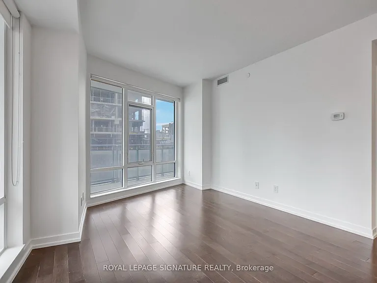 21 Widmer St #1111 — Photo 3