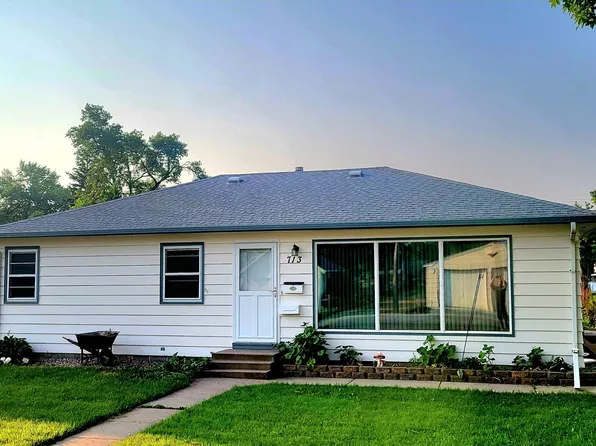 713 3rd Ave NE, Aberdeen City, SD 57401