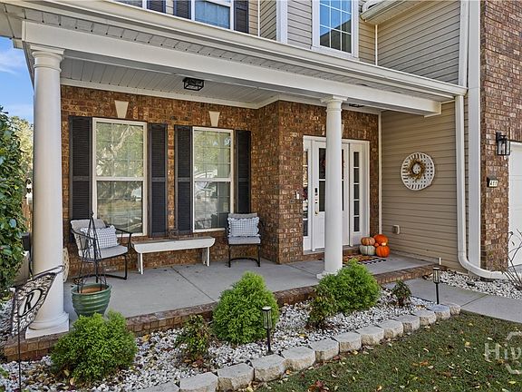 2nd image of 411 Plantation Place