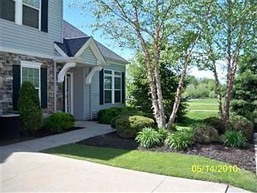 1st image of 5615 N Greenway Ct #7-B