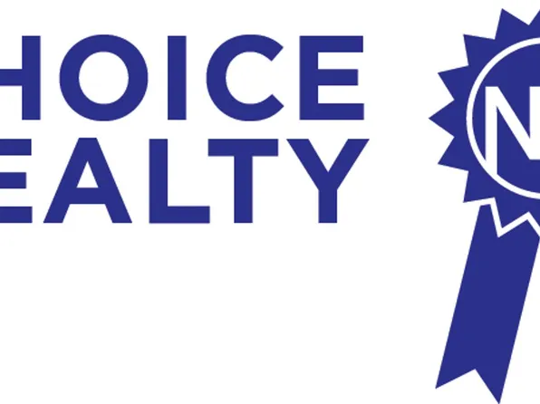 574 Hall St APT 3F, Manchester, NH 03104