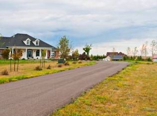 2585 Falling Star Loop, Cheyenne, WY 82009