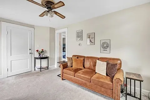 139 Peabody St #2 — Photo 4