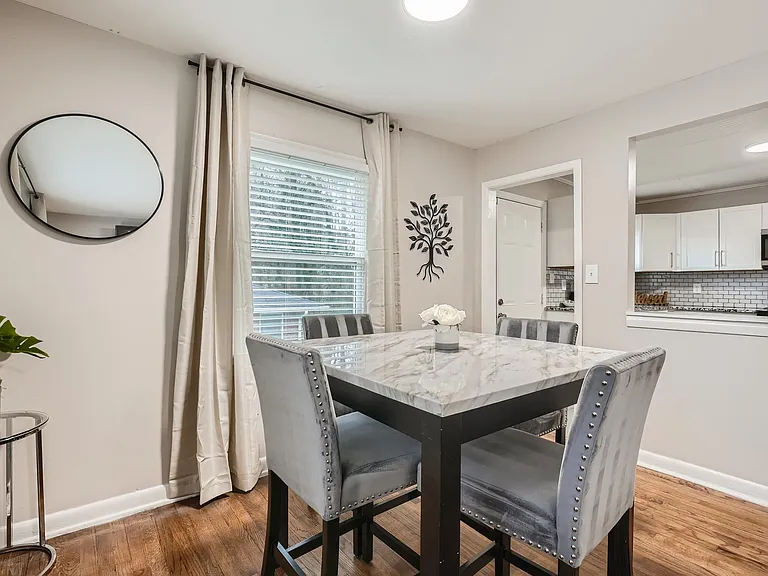 2323 Polar Rock Ave SW — Photo 11