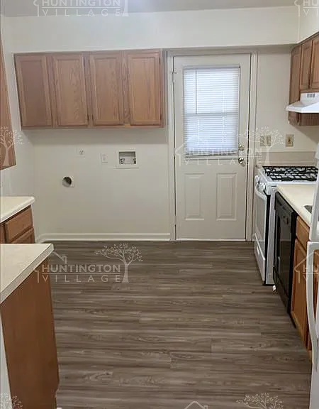 618 Randolph Ave — Photo 5
