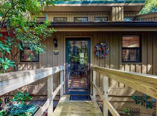 20 Chatterbox Way UNIT E, Cashiers, NC 28774