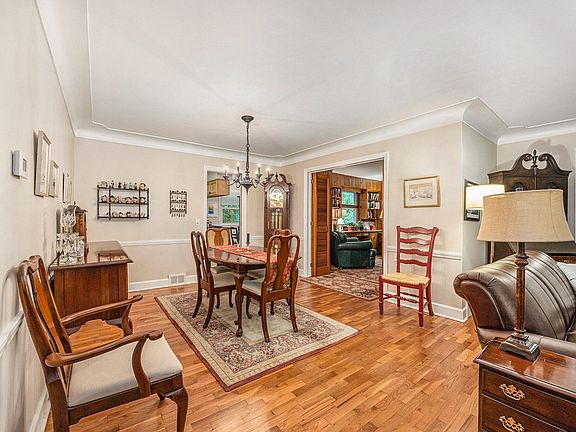 5th image of 2569 Union Ave SE