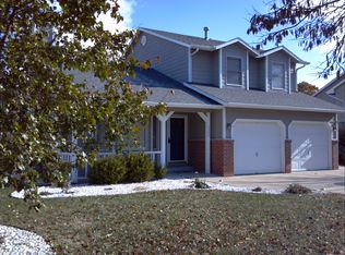 3340 Effingham St, Manhattan, KS 66503