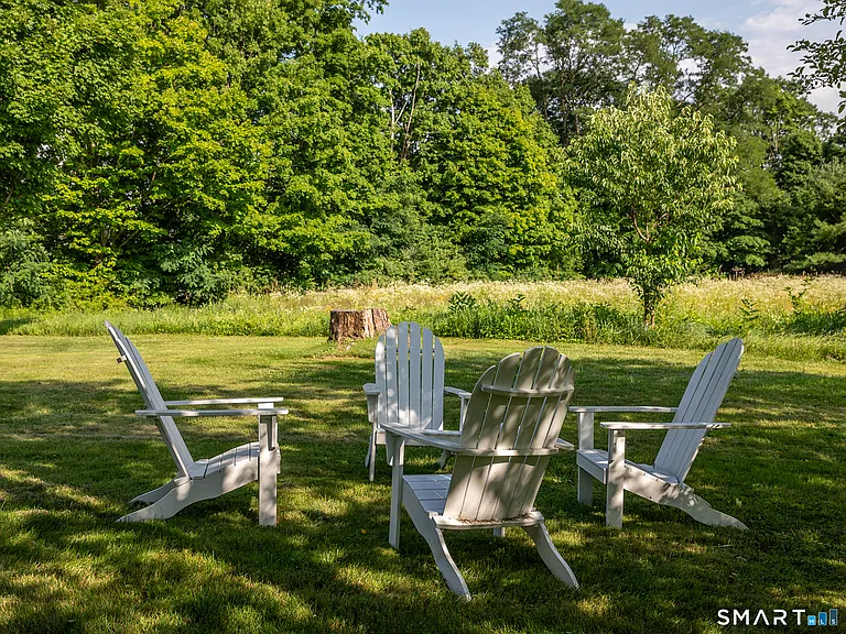 103 Litchfield Rd — Photo 35