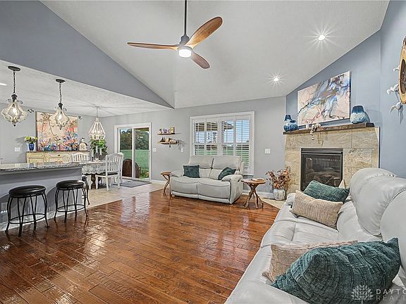5th image of 6789 Sun Ridge Way