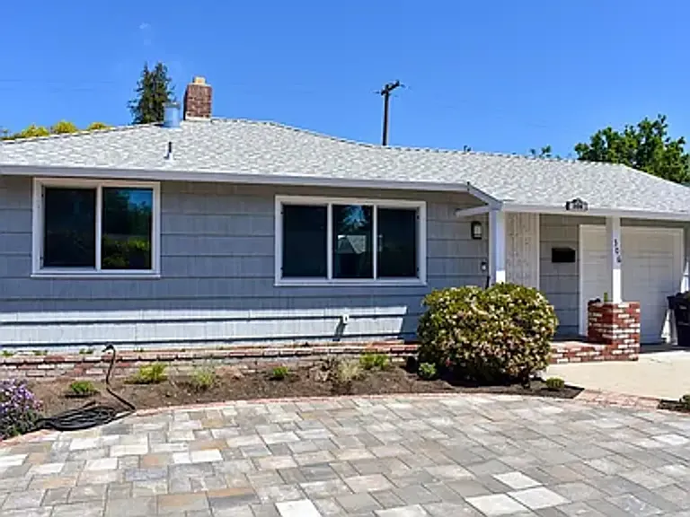 306 Mercy St — Photo 2
