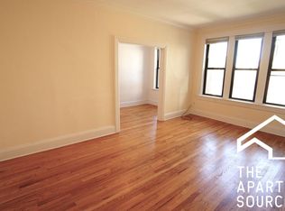2704 N Sawyer Ave APT 315, Chicago, IL 60647