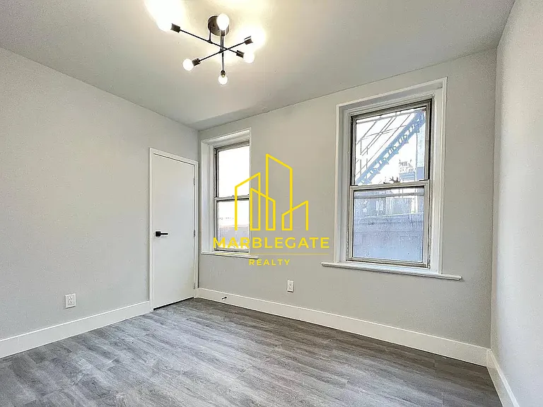 141 Park Ave #77 — Photo 2
