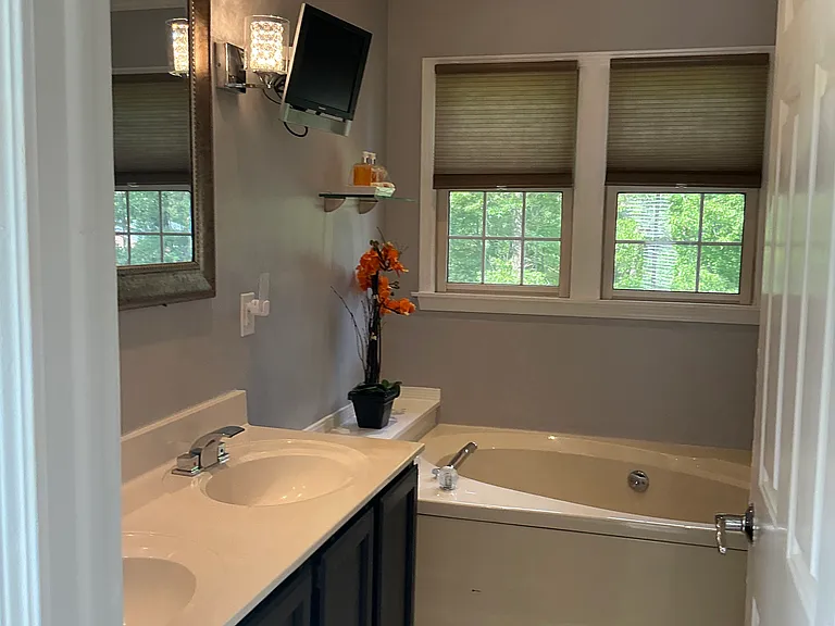 10400 Buena Vista Ave — Photo 26