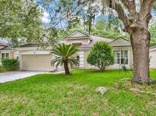 8561 Glenbury Ct N, Jacksonville, FL 32256